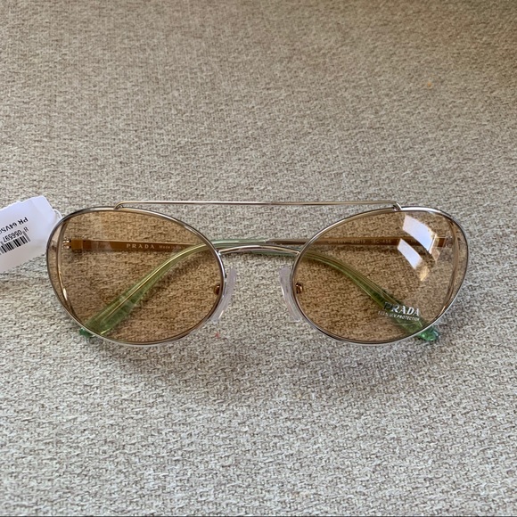 Prada Sunglass PR 64Vs - Picture 2 of 5
